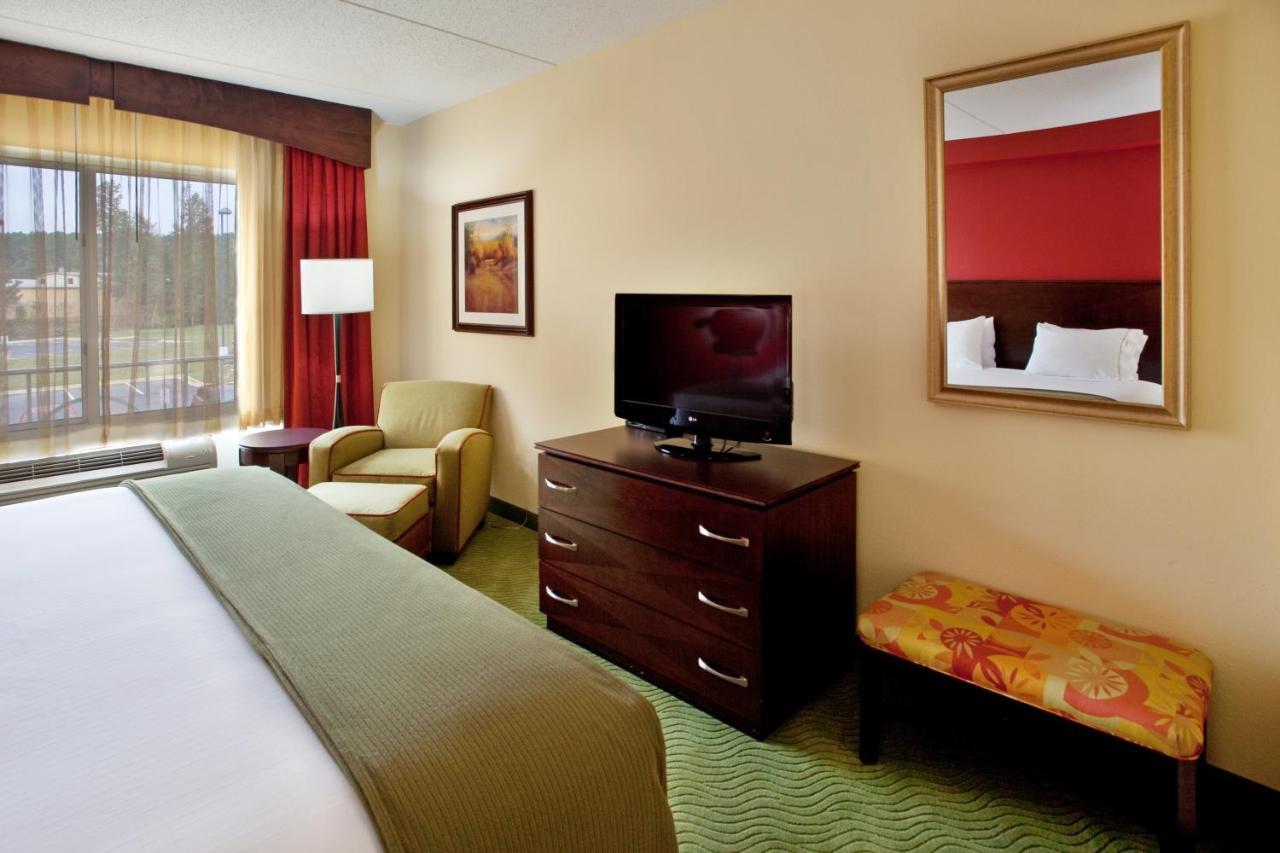 Holiday Inn Express & Suites - Spartanburg-North, An Ihg Hotel Δωμάτιο φωτογραφία